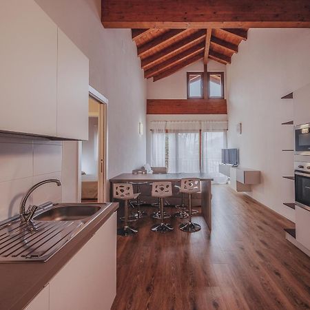 Residenza Finestra Sul Parco Apartment Comano Terme Exterior foto